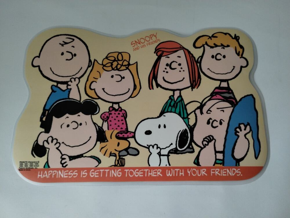 Snoopy And Friends Vinyl Placemat “Happiness With Friends” Double Sided